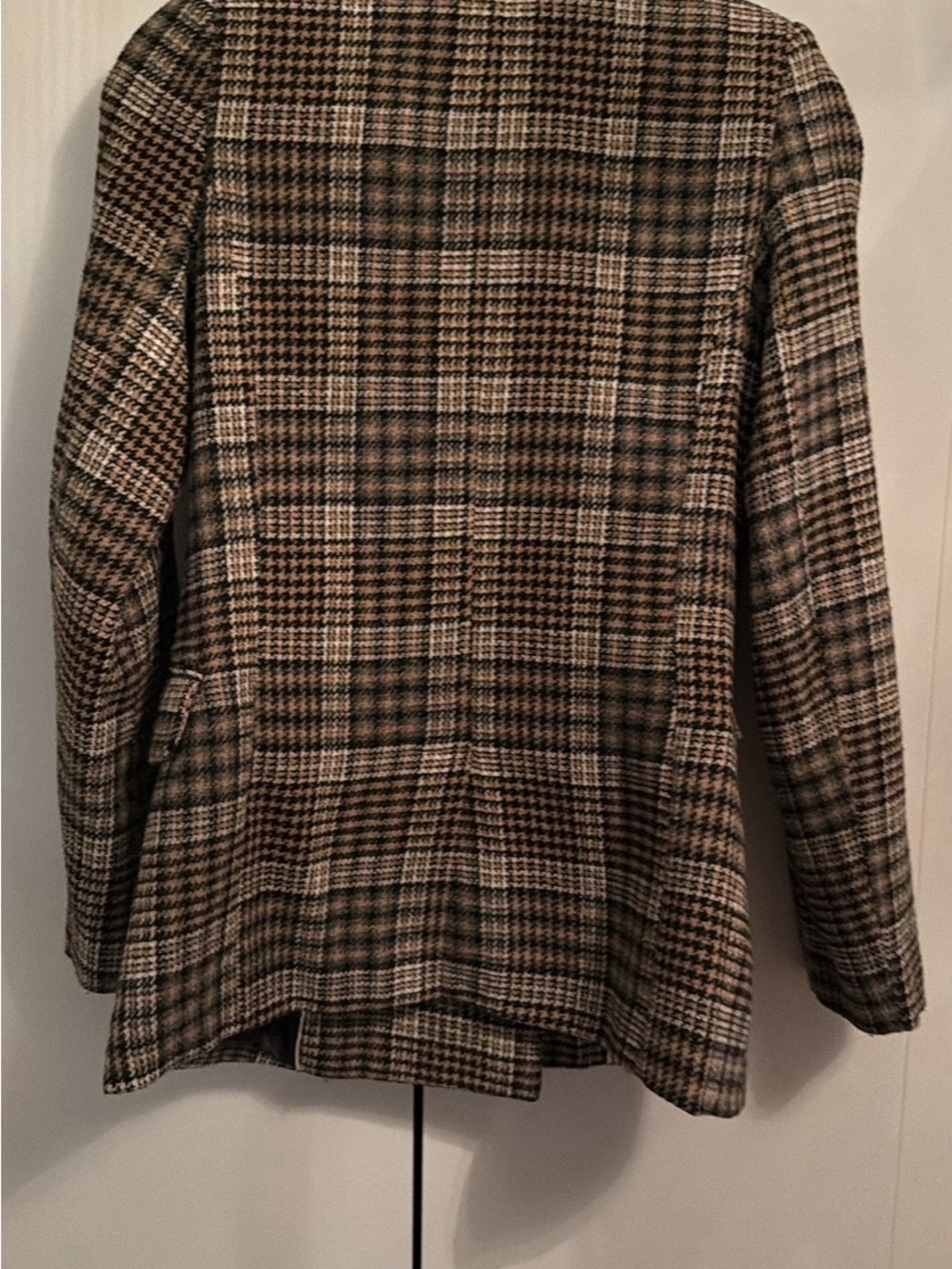 Deluc Plaid Blazer Jacket in Brown and Black